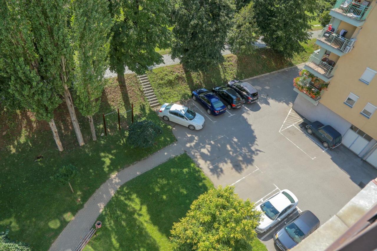 Apartament Apartman Marija Pirot Zewnętrze zdjęcie